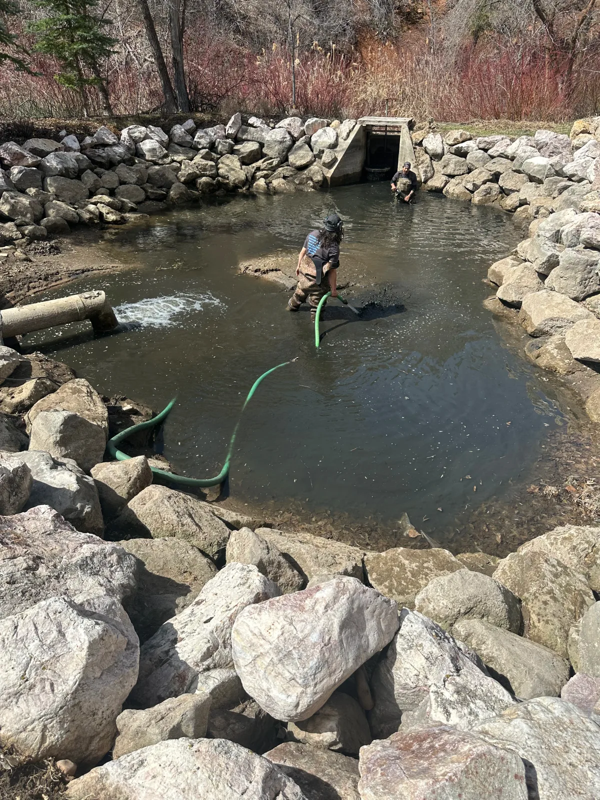 Pond Vacuum Service in Utah: When It Beats Draining